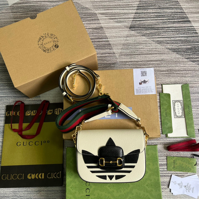 Lux-Totes - GCI Bags - 1973
