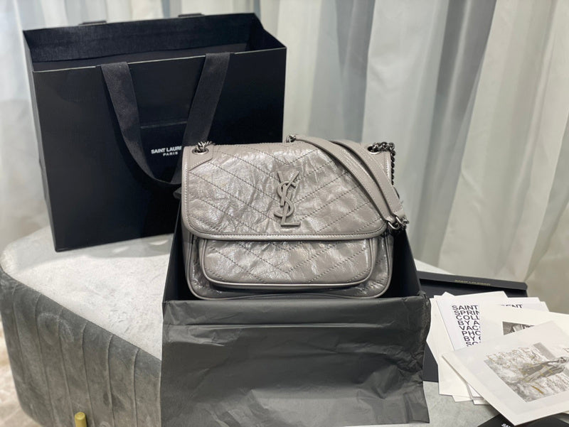 Luxurious Totes - Latest - 8557