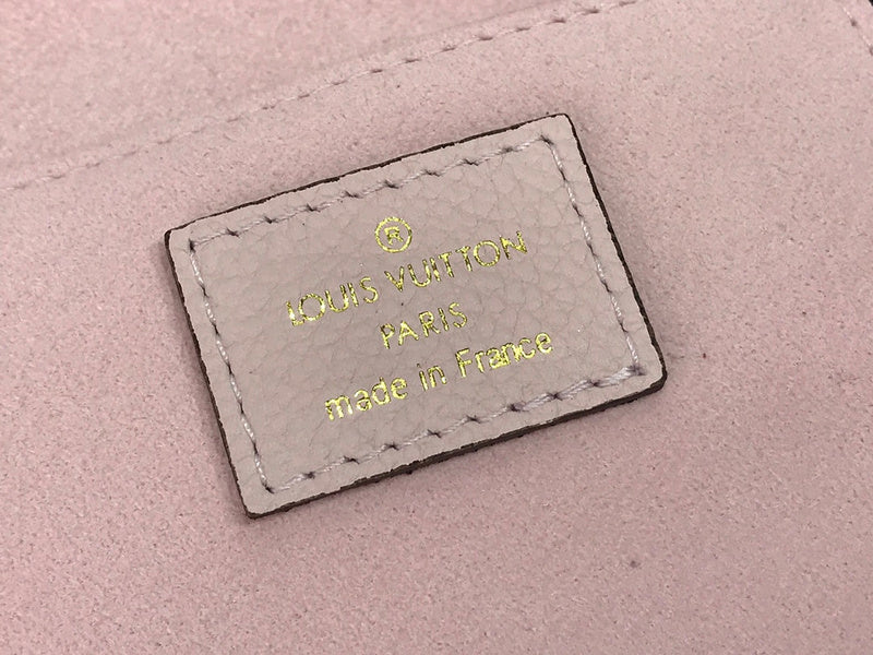 LOV - Luxurious Totes - 2474