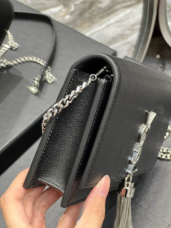 Luxurious Totes - Latest - 8679