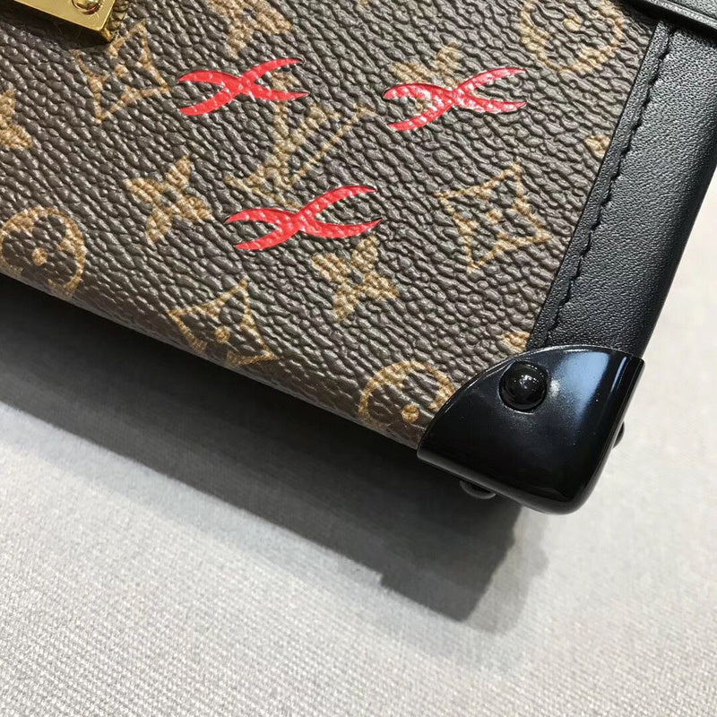 LOV - Luxurious Totes - 2712