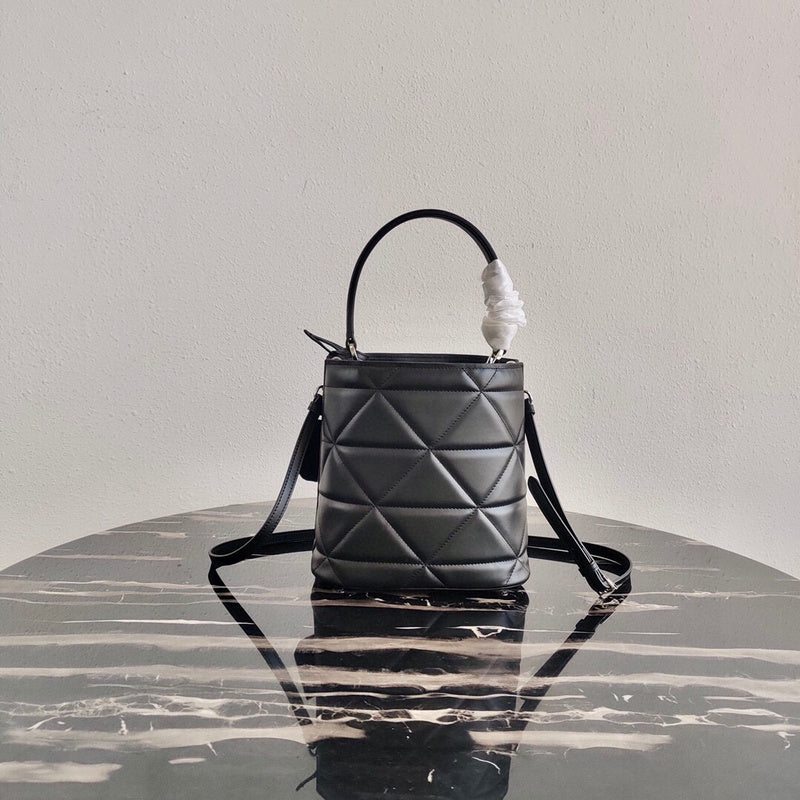 Luxurious Totes - Latest - 4716