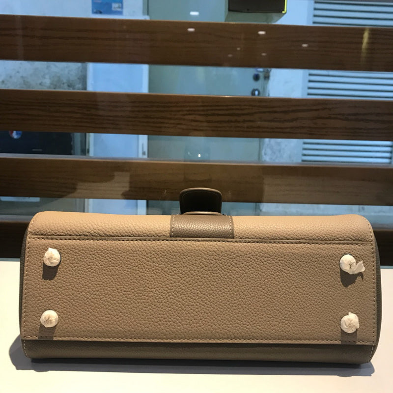 Luxurious Totes - Latest - 6122