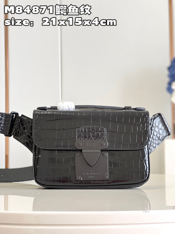 LOV - Luxurious Totes - 642