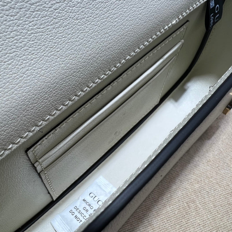 GUI - Luxurious Totes - 676
