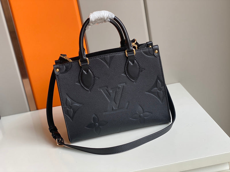 LOV - Luxurious Totes - 2407