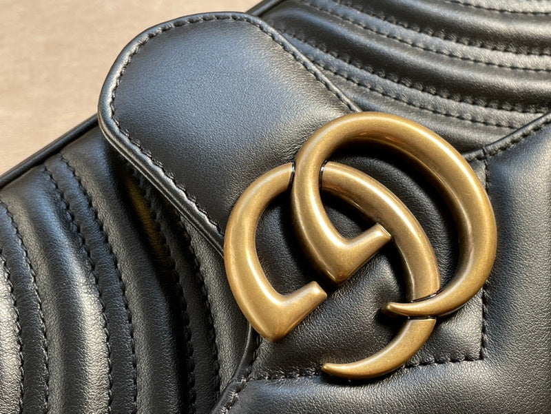 GUI - Luxurious Totes - 900