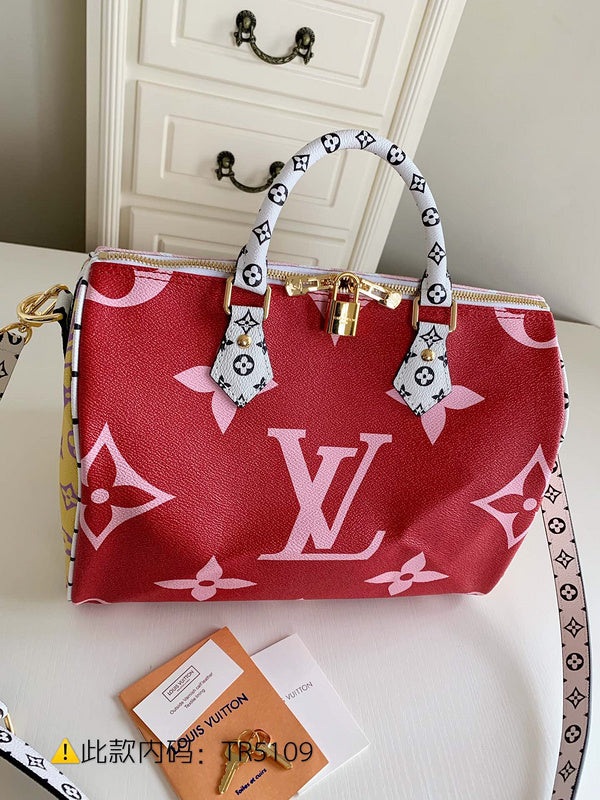 Luxurious Totes - Latest - 9708