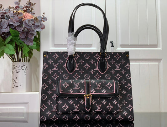 LOV - Luxurious Totes - 1347