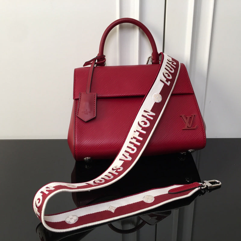LOV - Luxurious Totes - 740