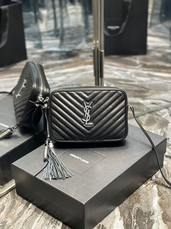 Luxurious Totes - Latest - 8220