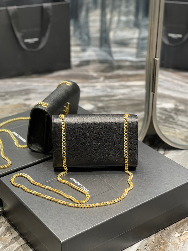 Luxurious Totes - Latest - 8524