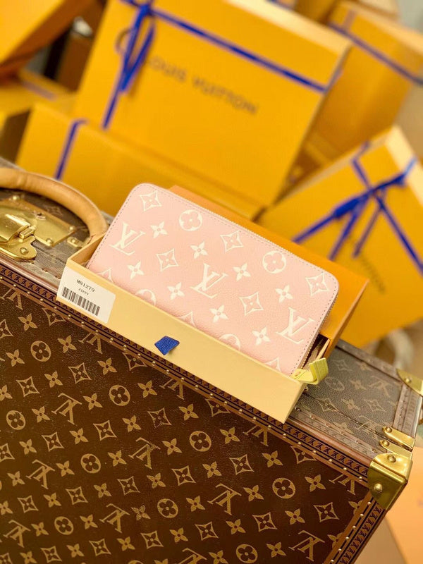 LOV - Luxurious Totes - 1747