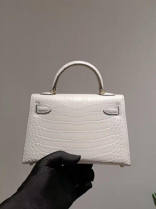 HMS - Luxurious Totes - 012