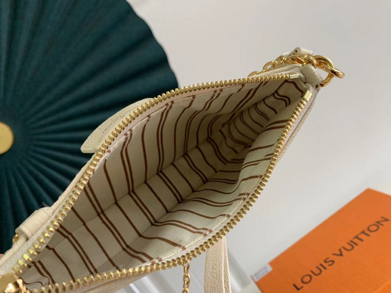 LOV - Luxurious Totes - 1913