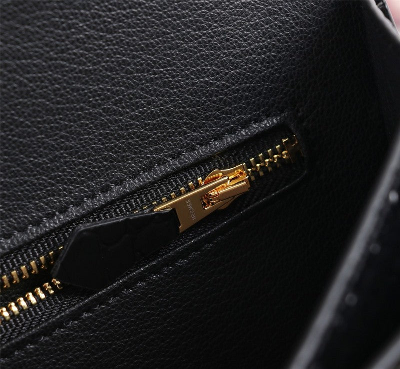HMS - Luxurious Totes - 070