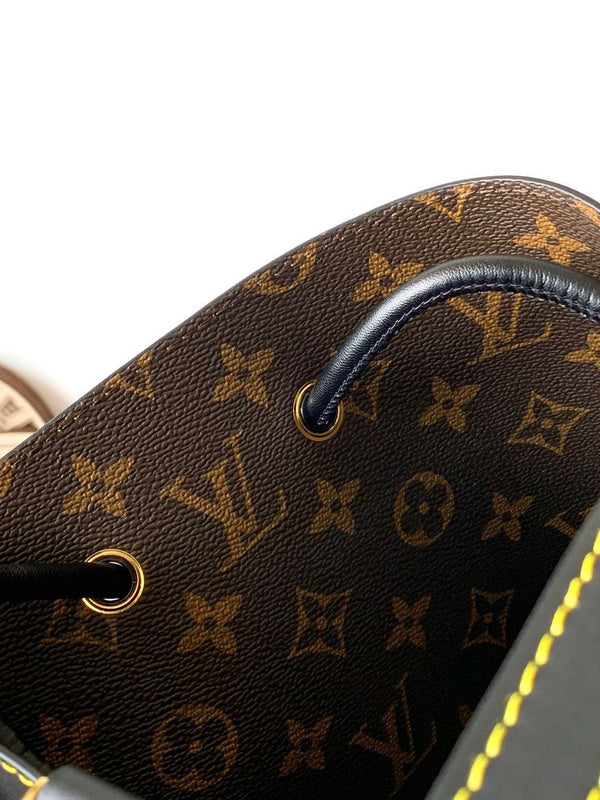 Luxurious Totes - Latest - 9723