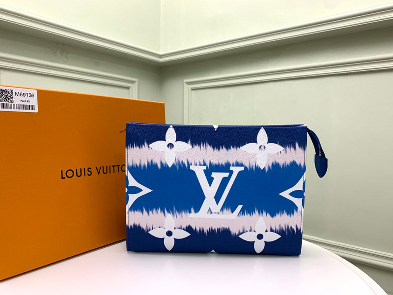 Luxurious Totes - Latest - 723