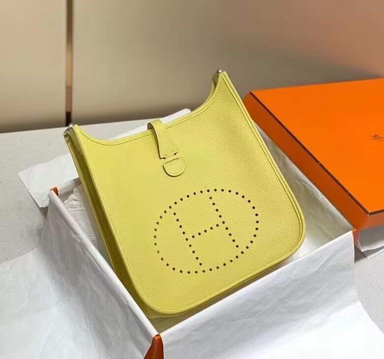 HMS - Luxurious Totes - 051