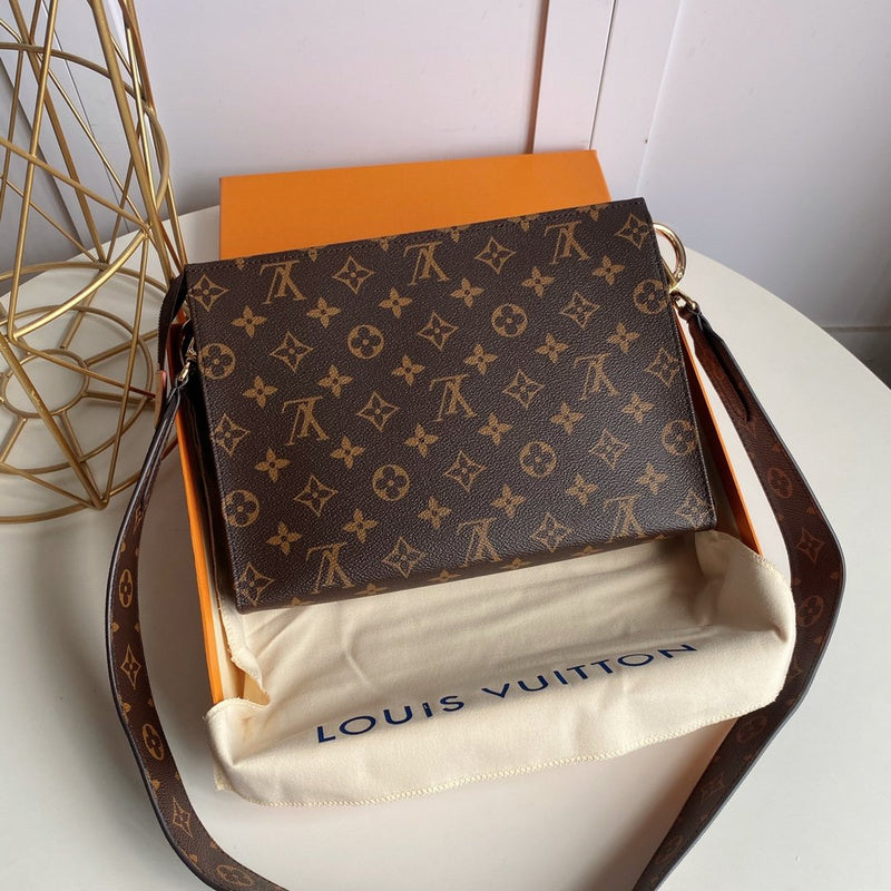 LOV - Luxurious Totes - 2638