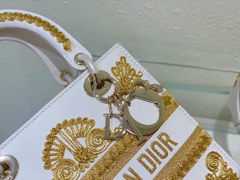 Luxurious Totes - Latest - 6199