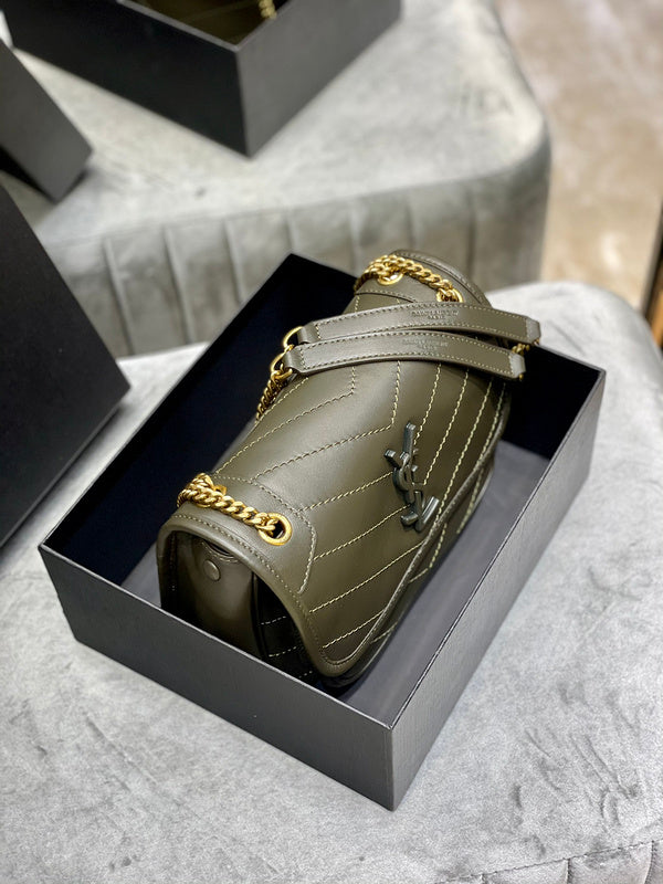 Luxurious Totes - Latest - 8288