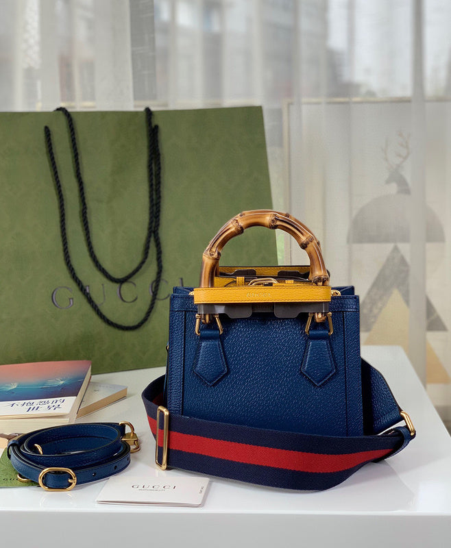 GUI - Luxurious Totes - 1120