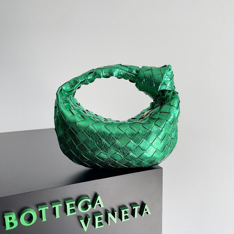 Luxurious-Totes - BV Bags - 2014