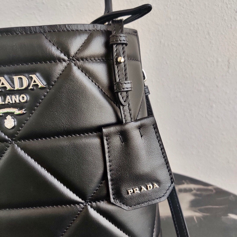 Luxurious Totes - Latest - 4716