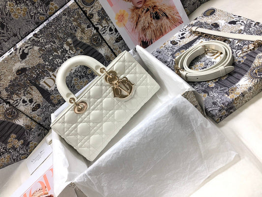 Luxurious Totes - Latest - 6514