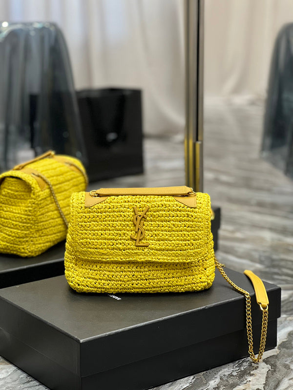 Luxurious Totes - Latest - 8018