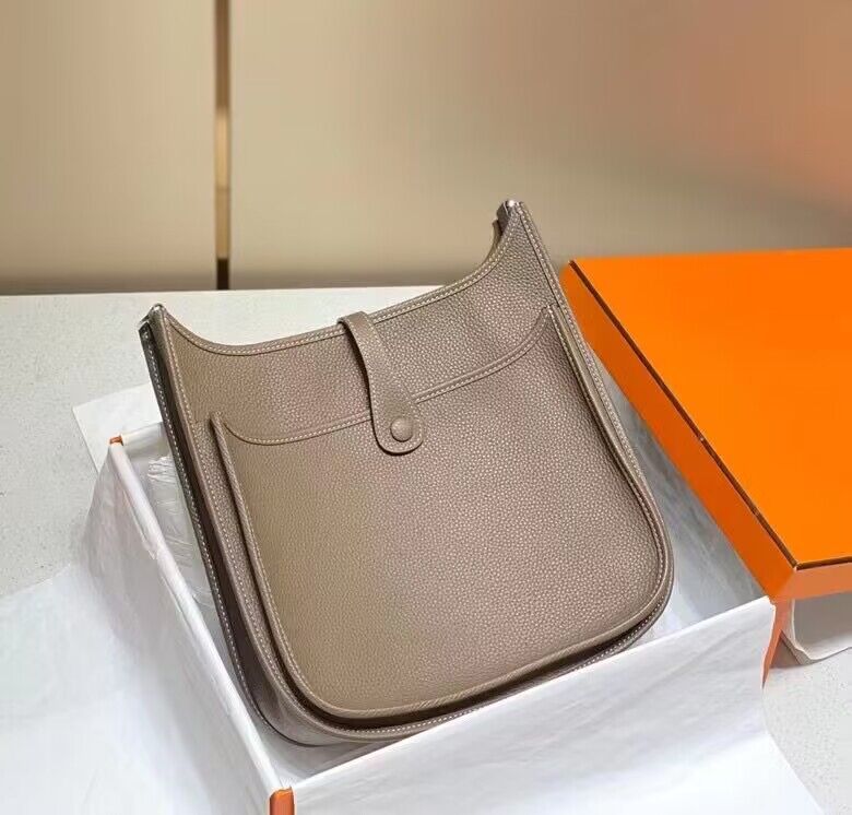 HMS - Luxurious Totes - 052