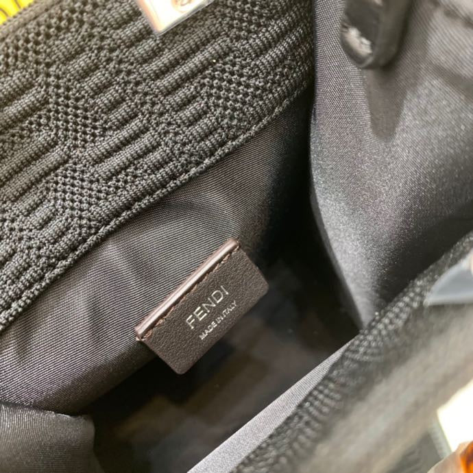 Luxurious Totes - Latest - 11435