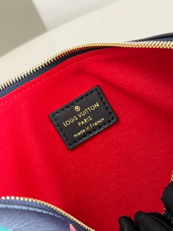 LOV - Luxurious Totes - 1203