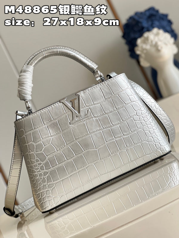 LOV - Luxurious Totes - 719