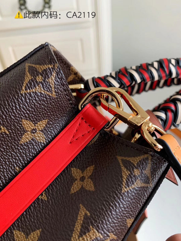 Luxurious Totes - Latest - 2420