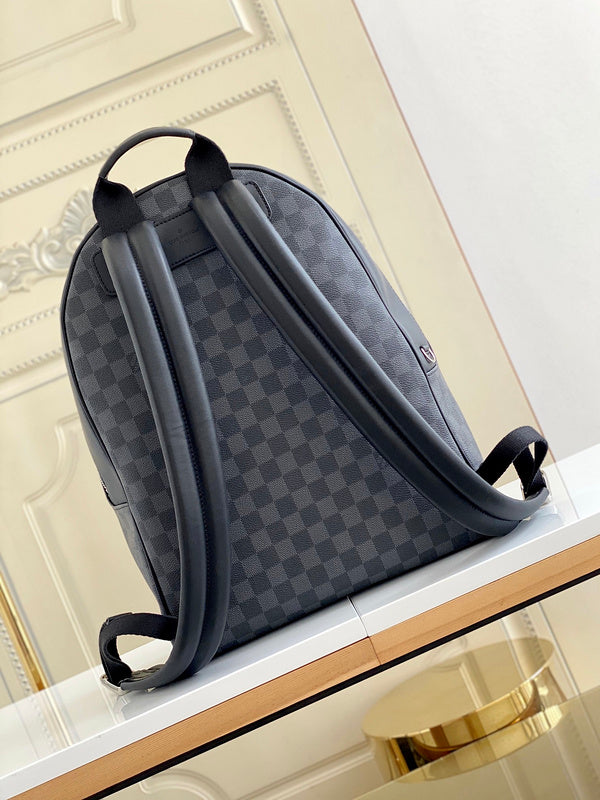 LOV - Luxurious Totes - 2299