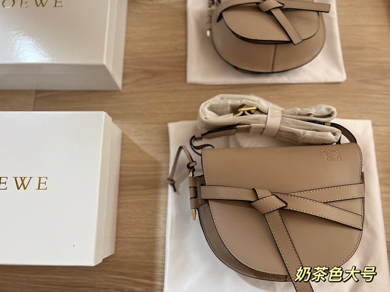 Luxurious Totes - LW-CH Bags - 023