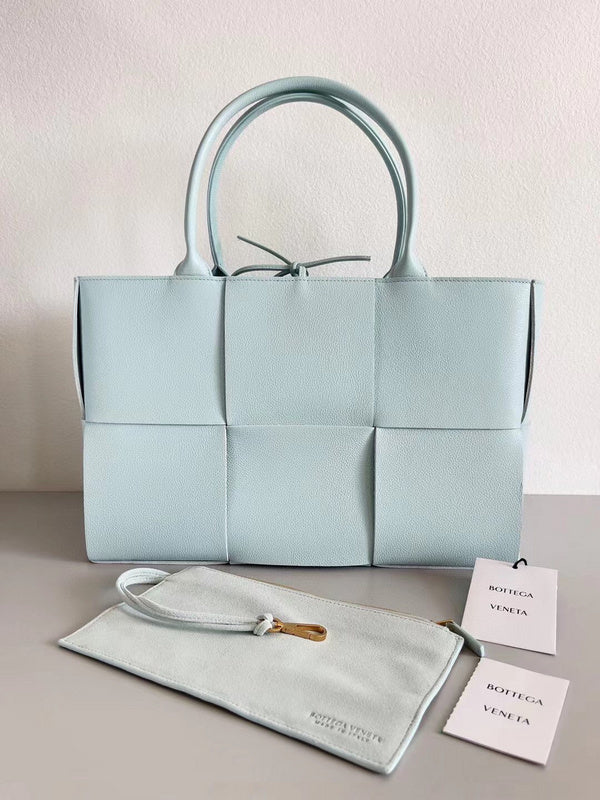 Luxurious-Totes - BV Bags - 1919