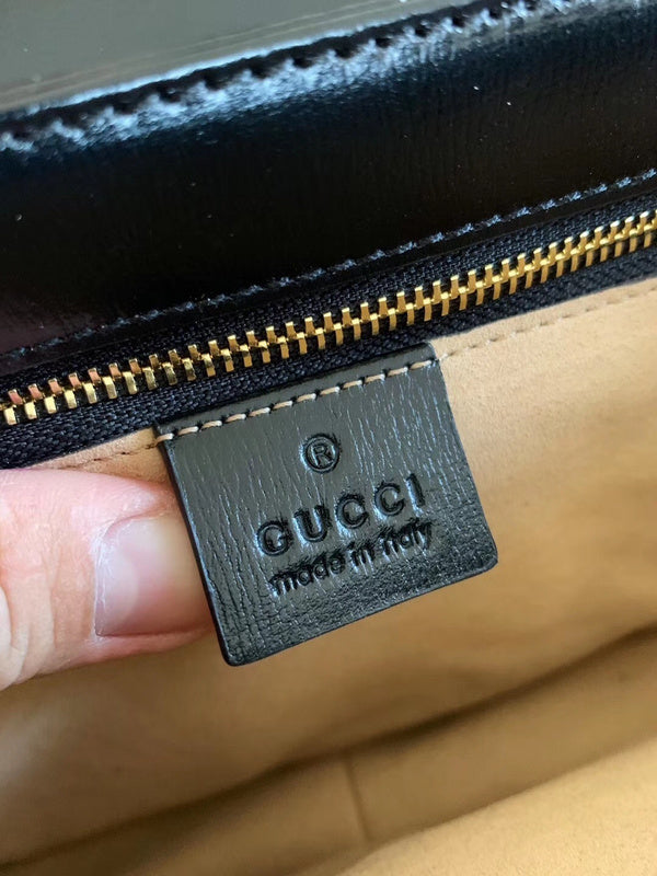 Luxurious Totes - Latest - 10111