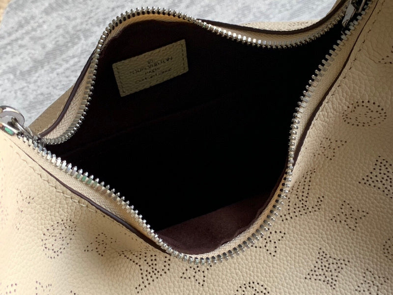 LOV - Luxurious Totes - 1239