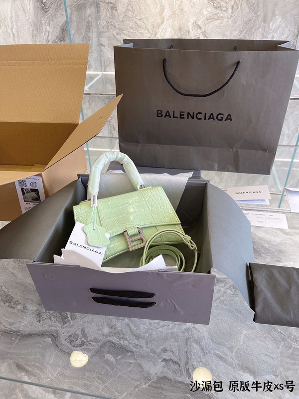 Luxurious Totes - BGA2 Bags - 125