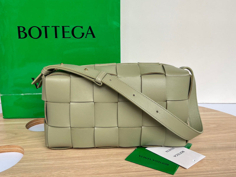 Luxurious-Totes - BV Bags - 2103