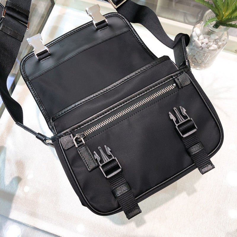 PDA - Luxurious Totes - 256