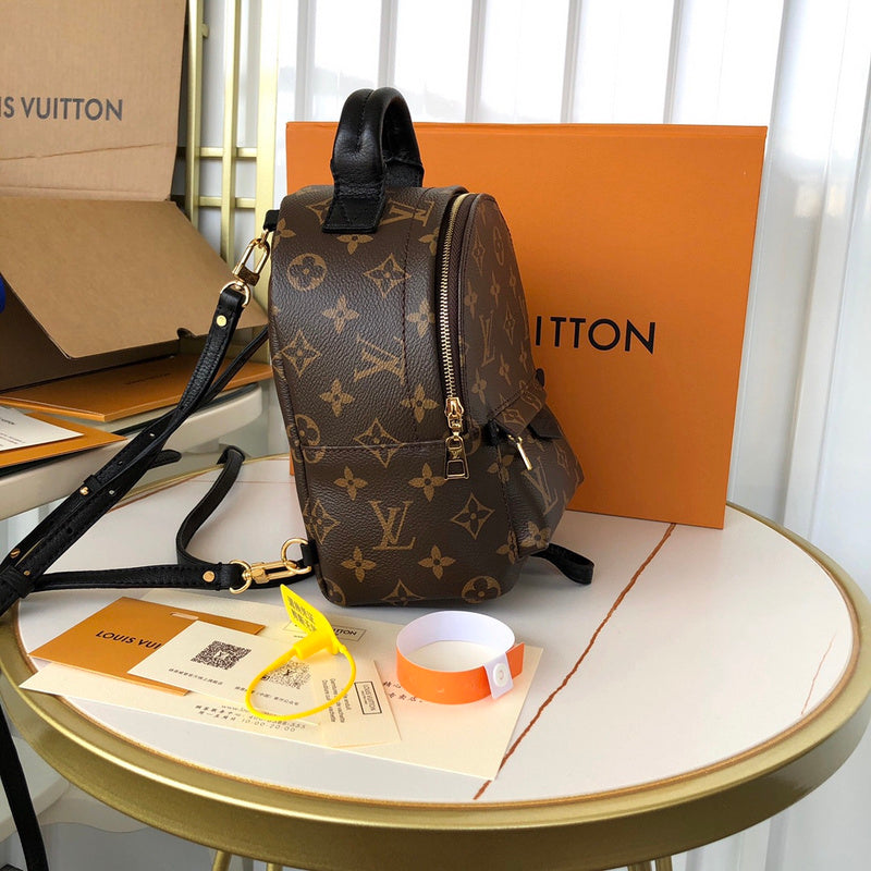 LOV - Luxurious Totes - 2521
