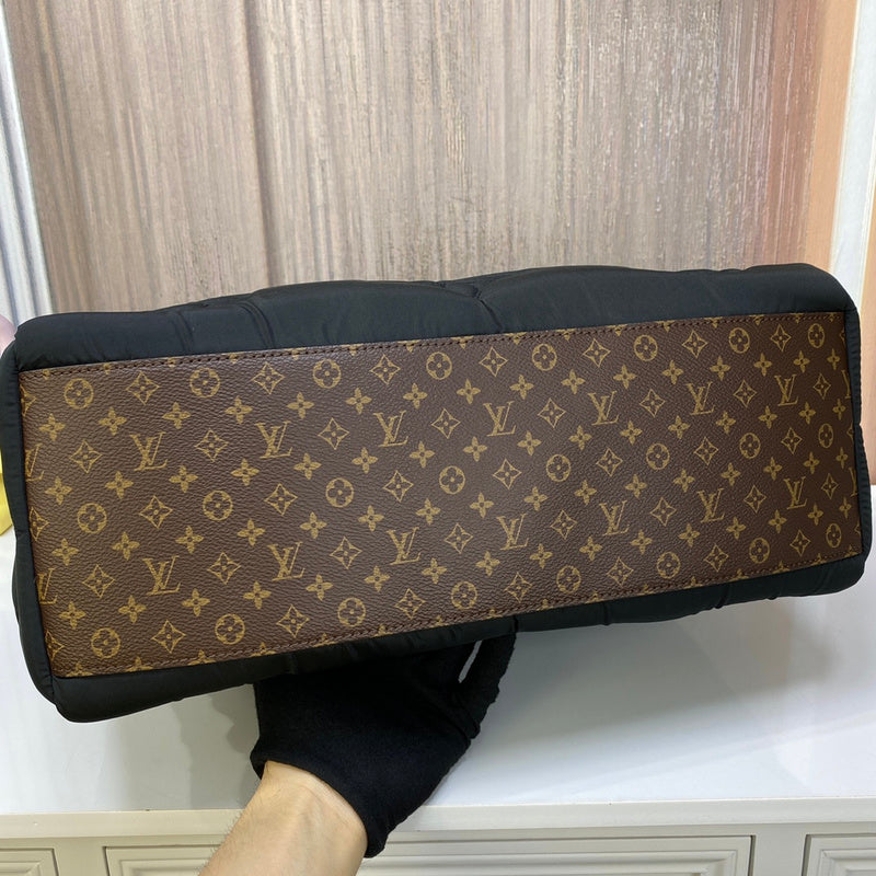 LOV - Luxurious Totes - 967