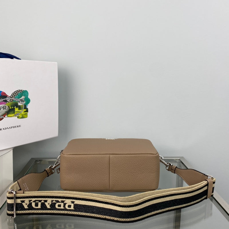 Luxurious Totes - Latest - 4559