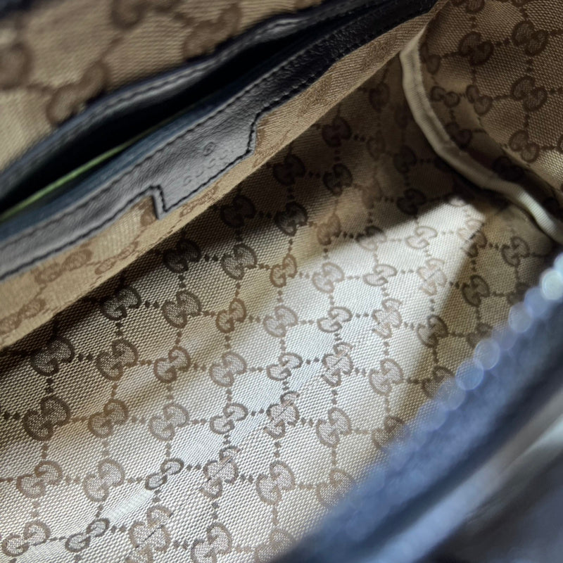 GUI - Luxurious Totes - 304