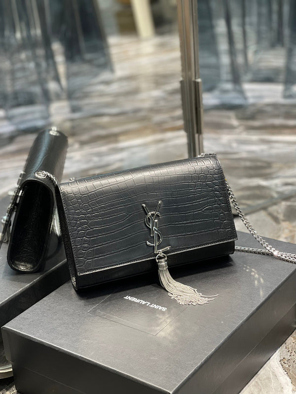 Luxurious Totes - Latest - 8452