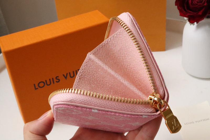 LOV - Luxurious Totes - 1849